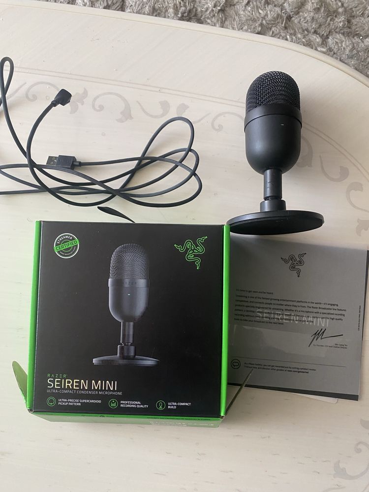 Mикрофон - Razer Seiren Mini