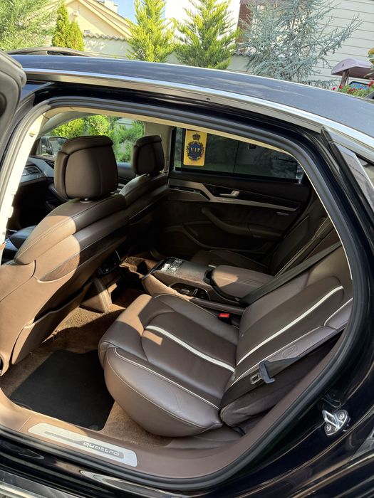 Audi A8L 3.0D 2015