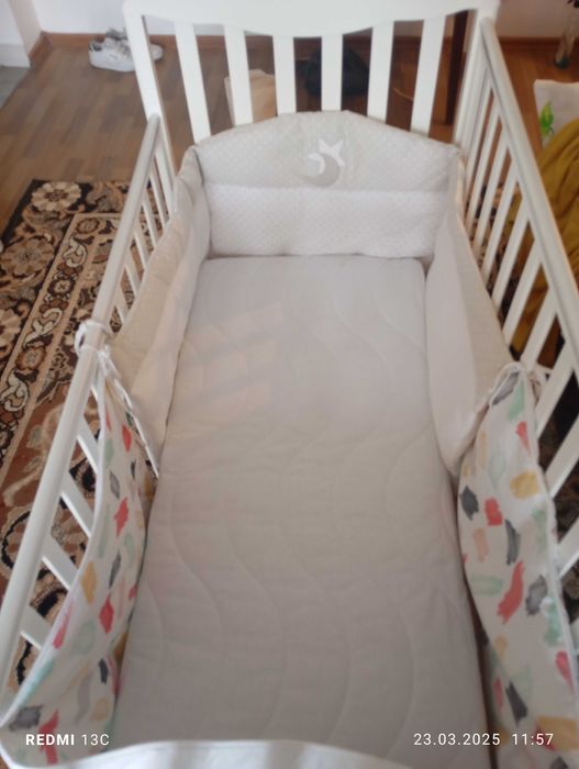 Vând pătuț pentru copii