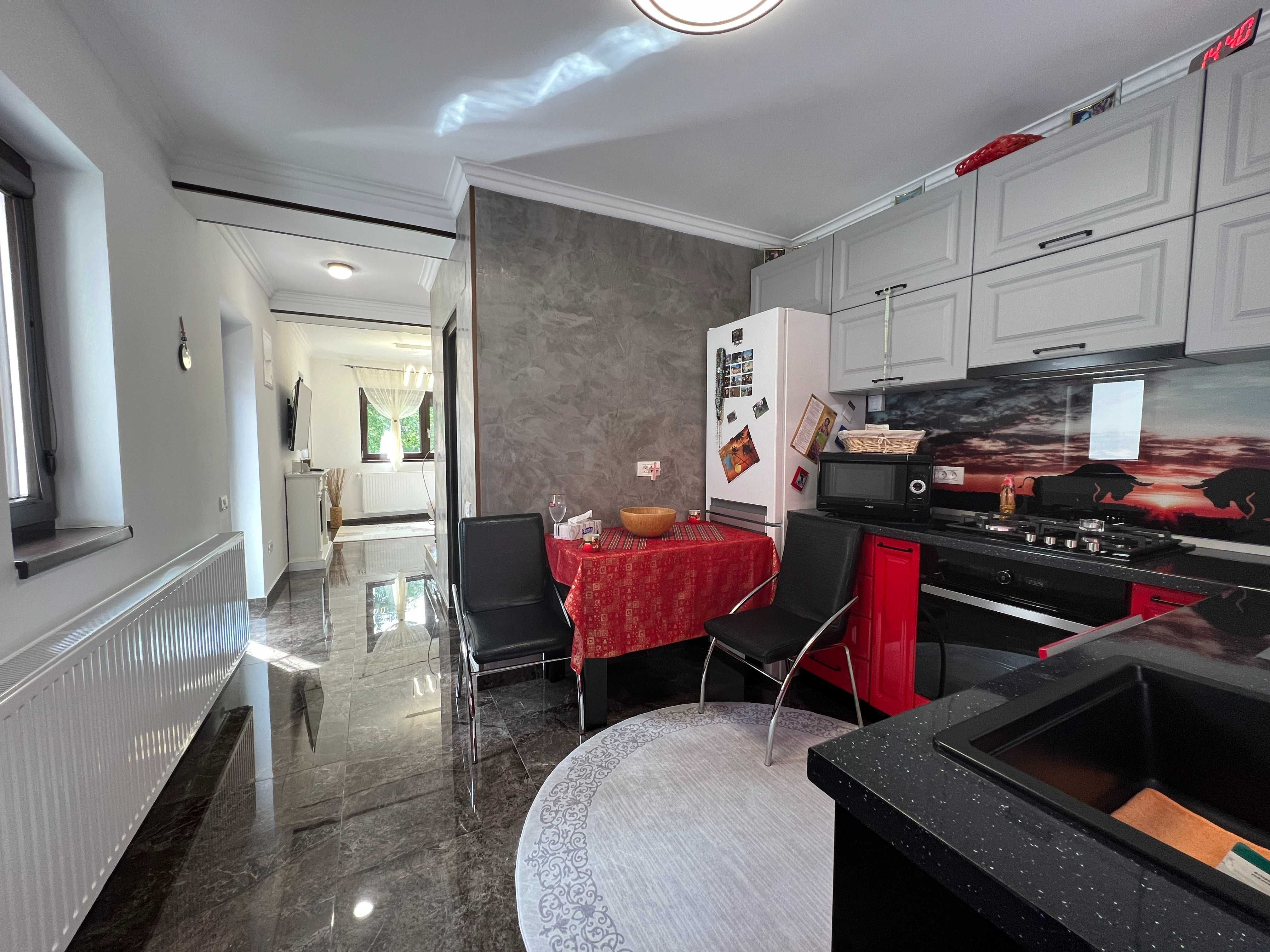 Casa in Cristian, zona centrala, 3 camere