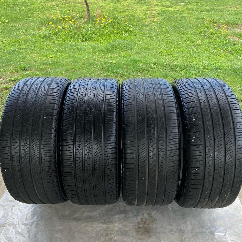 летние шины Pirelli 8шт