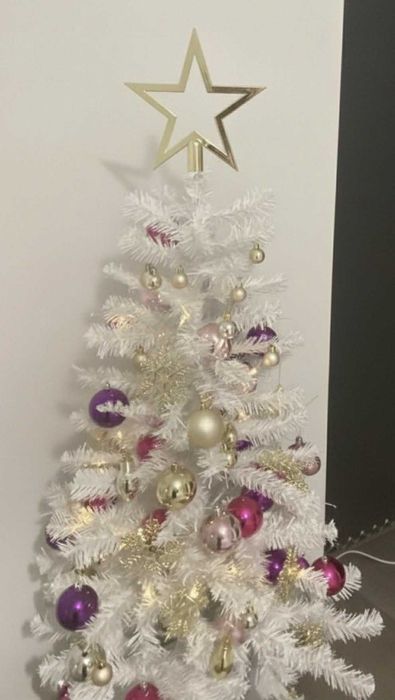 Коледна елха с украса