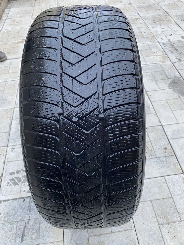 Продам всесезонные шины (резину) R19