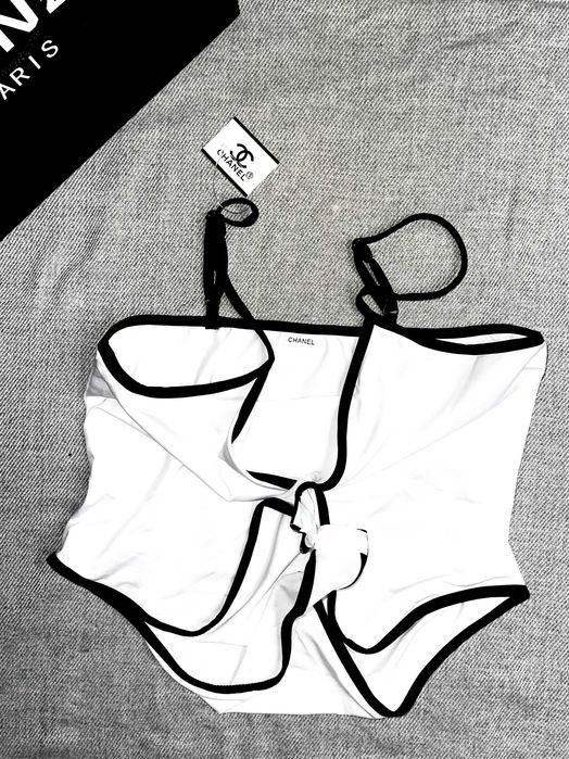 бяло боди шанел chanel цял може да се позлва за бански материя памук