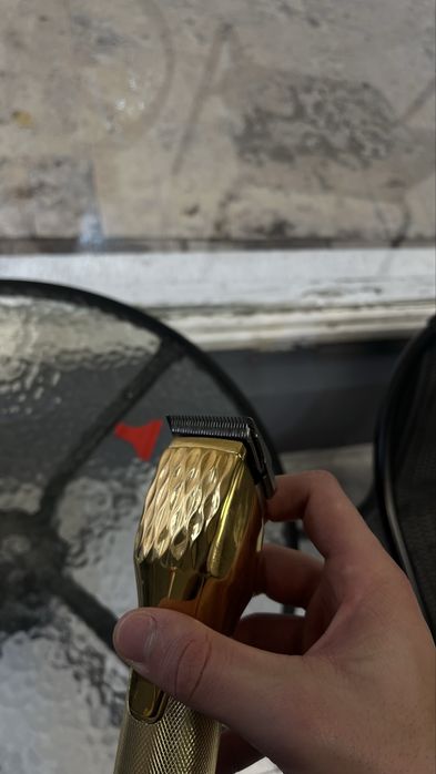 Продавам тази машинка