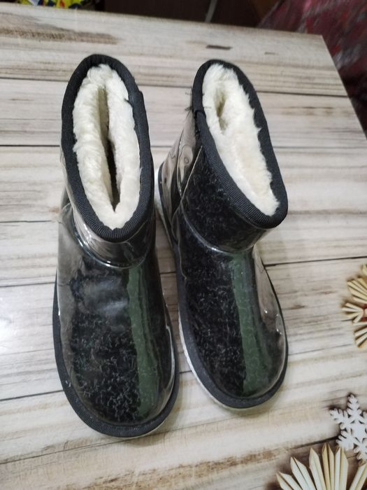 Ugg  cisme noi nr 36