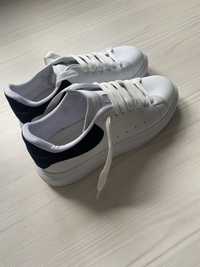 Adidasi Alexander McQueen, Produs Nou