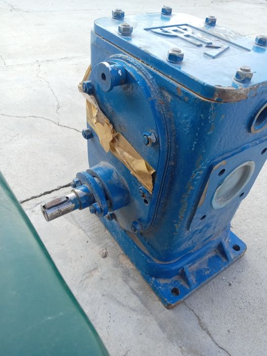 Битумны насос новы