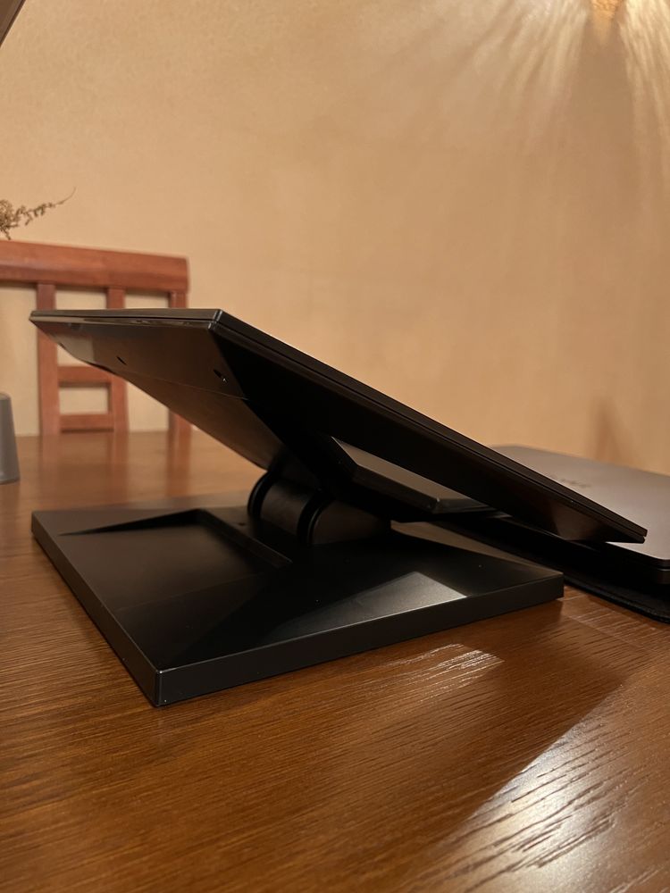 Laptop Stand Fellowers