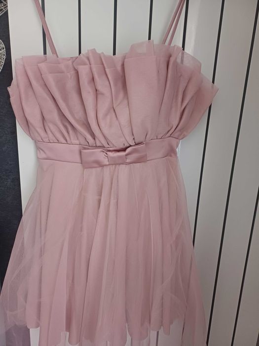 Страхотна дамска рокля