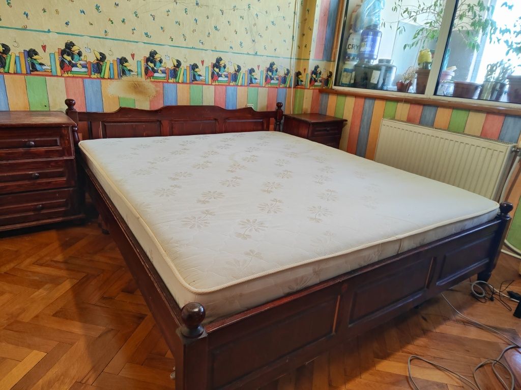 Дървено легло с матрак+скрин