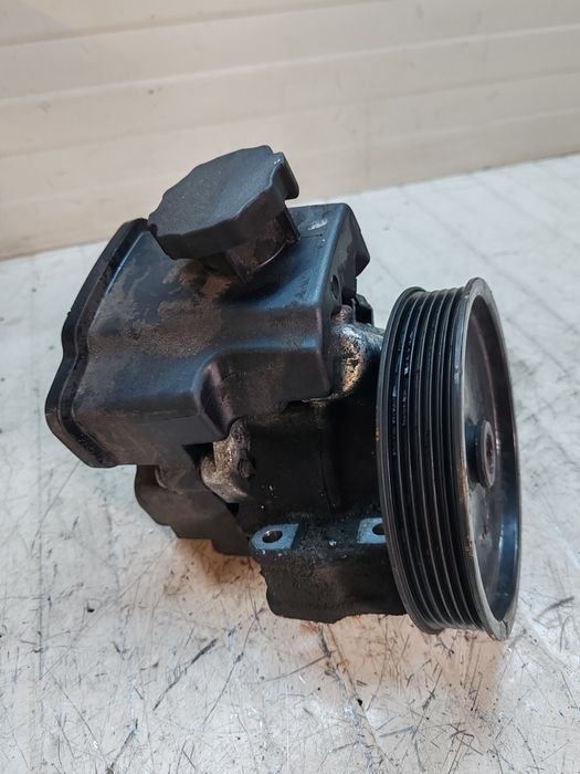 Pompa servo direcție mercede w204 350lei