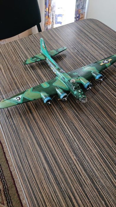 Bombardier B-17 machetă