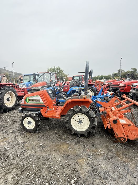 Tractor Japonez kubota 16 cp.