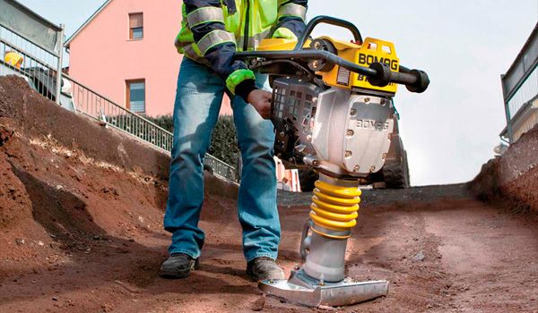 Автовишка,контейнери и др.под наем