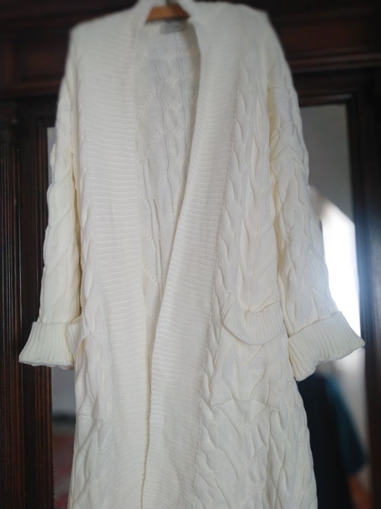 Cardigane tricotat, alb mărimea 42-44