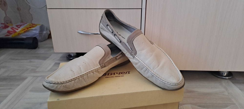 Обувь мужская в хорошем состоянии