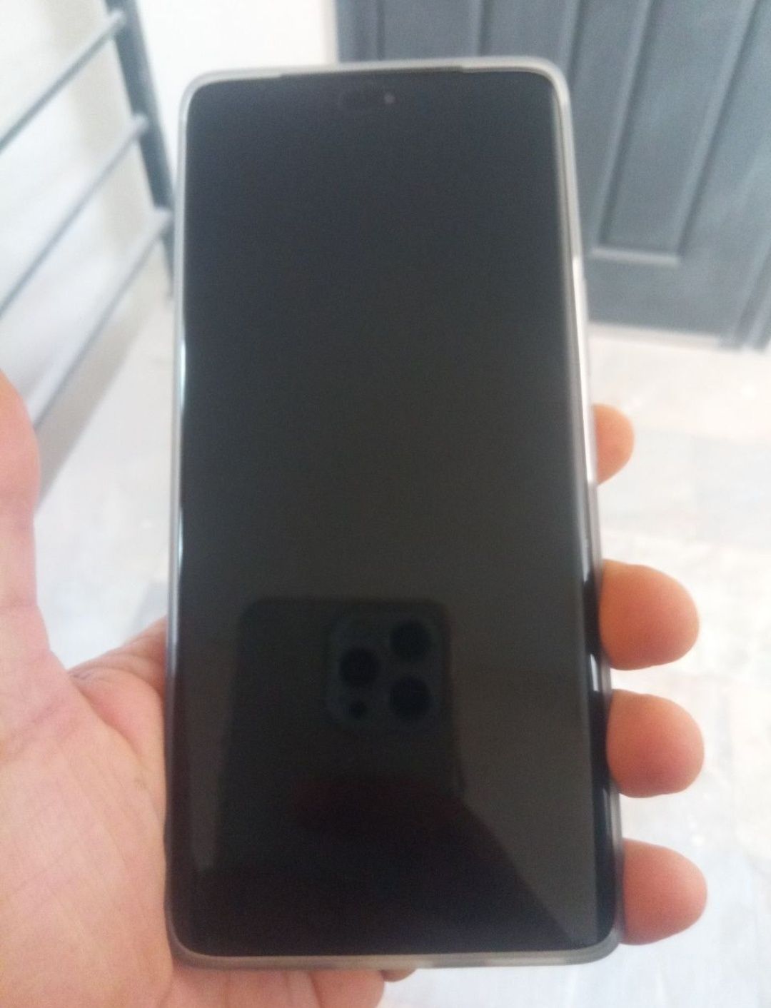 Honor X9C 8/256gb holati yengide garantiyasi bor