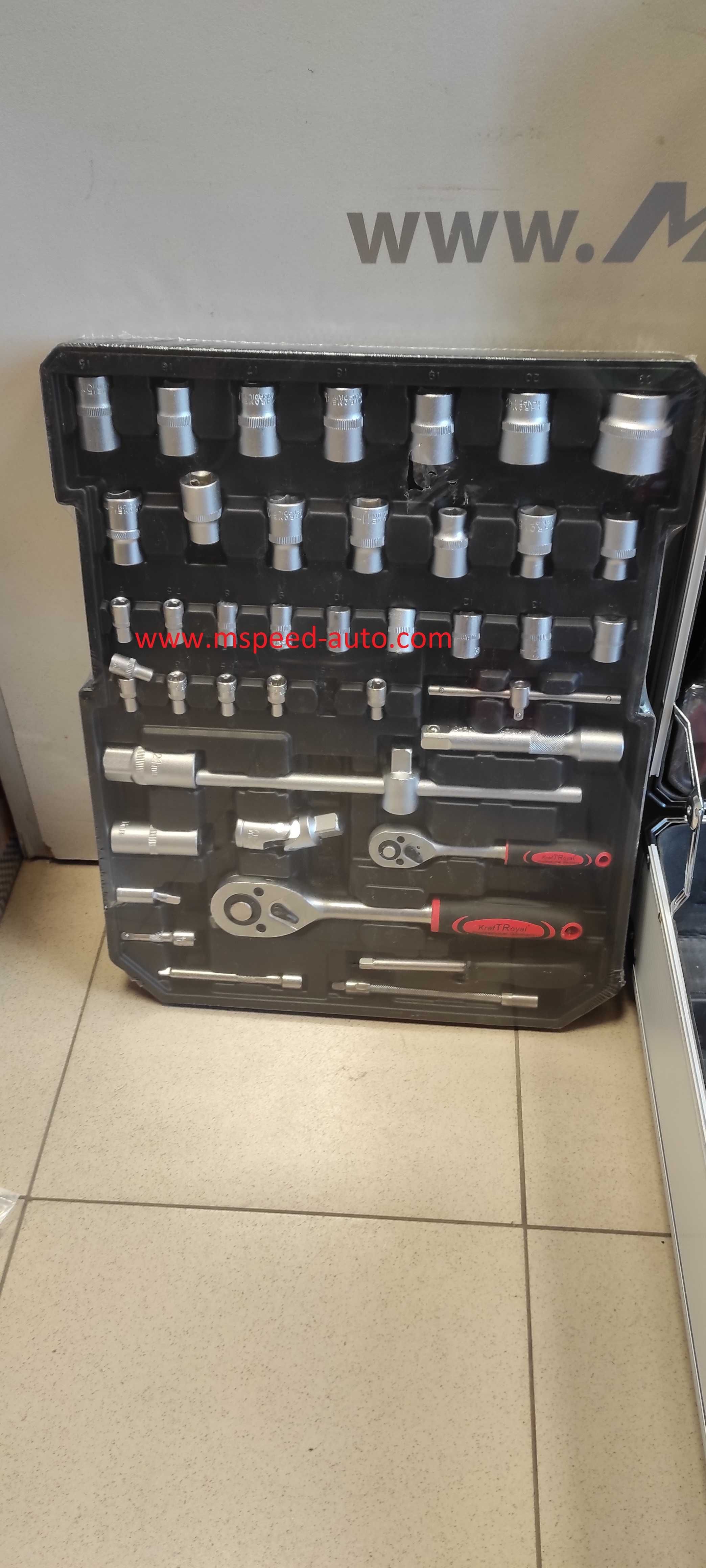 Куфар със инструменти 499 части