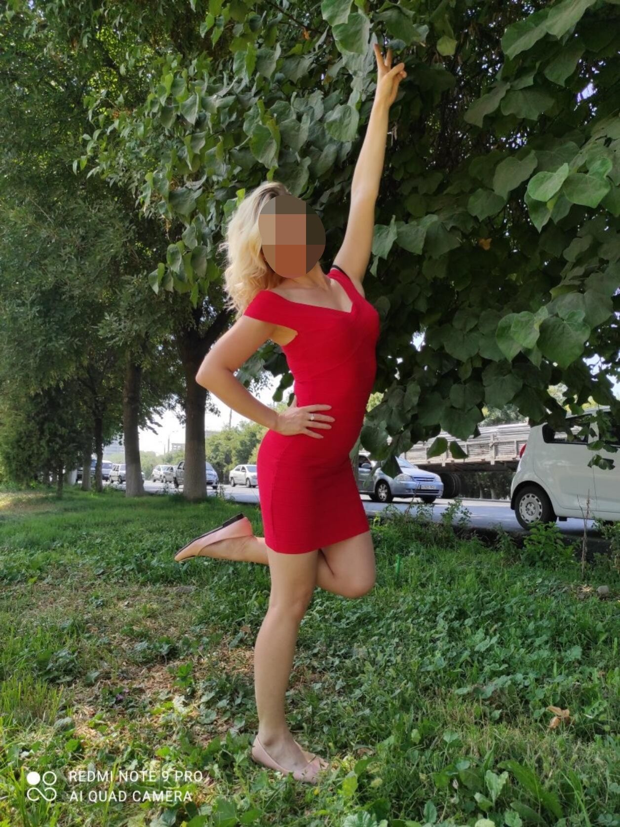 Продаются разные платья, S