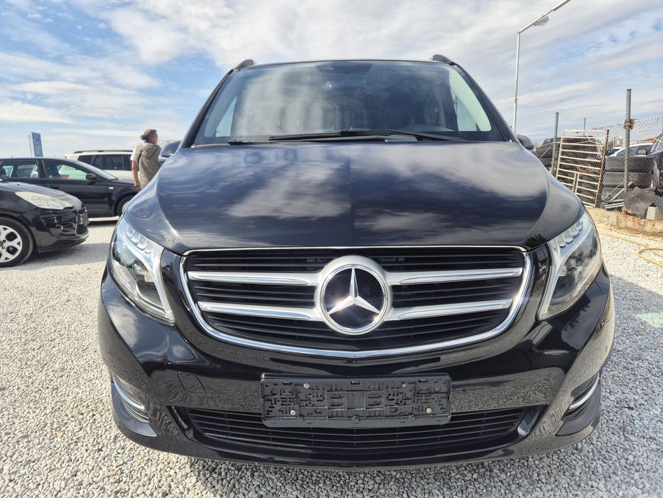 Mercedes  v-250.  220   Мерцедес В-220.