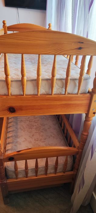 Детско двуетажно легло