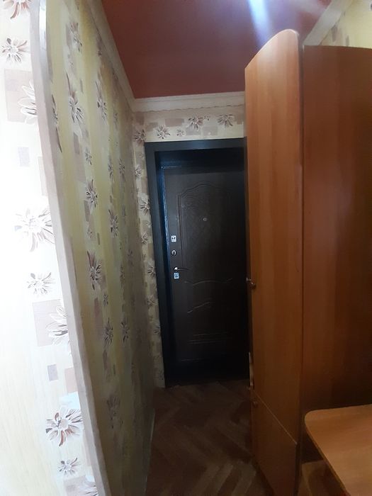 Продам 2 х   комнатную квартиру