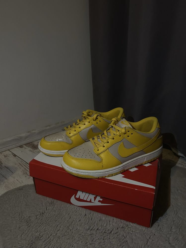 Обувки Nike Dunk Low