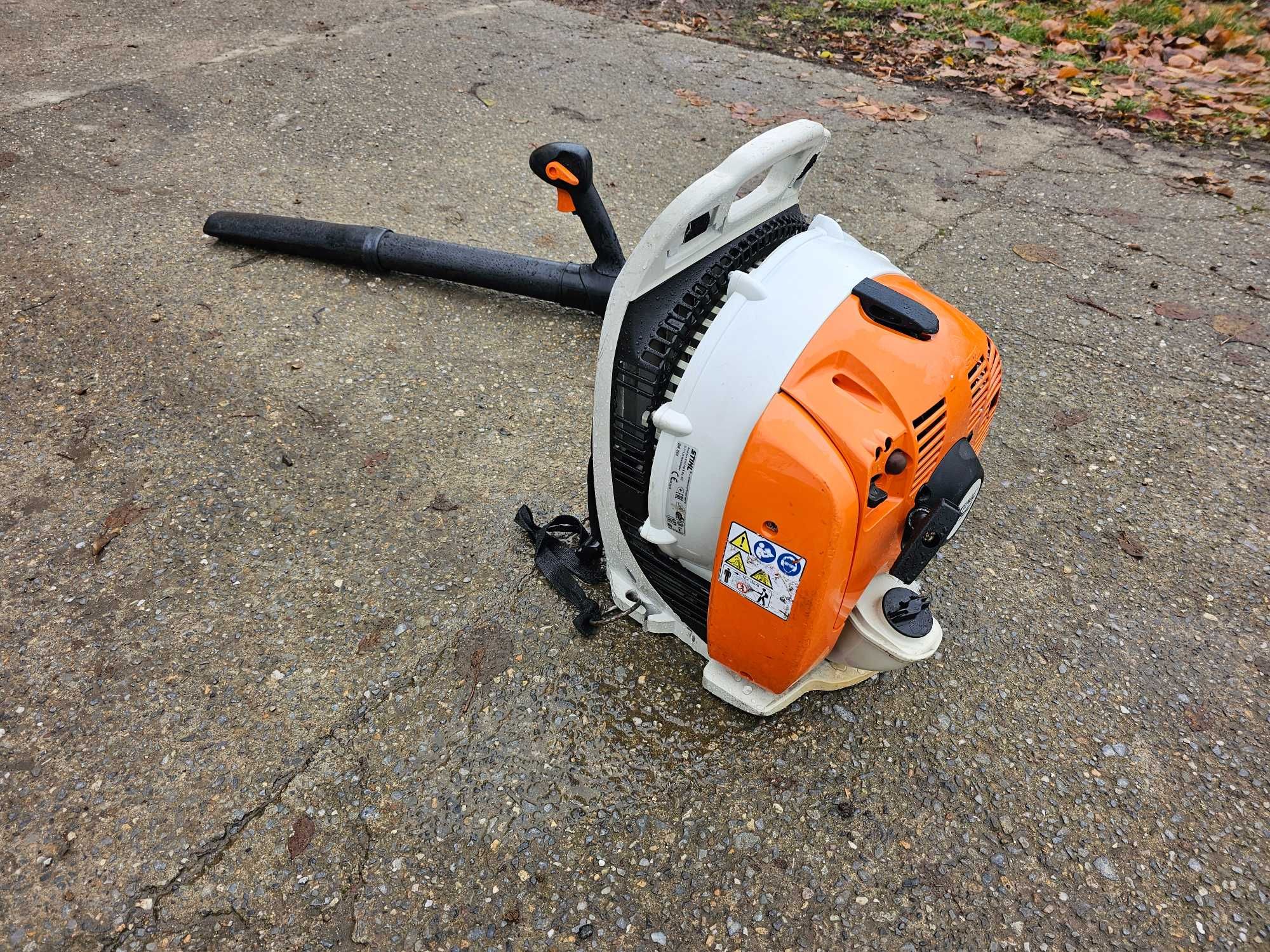 Моторна Метла STIHL  BR 350. ДУХАЛКА .Перфектна.