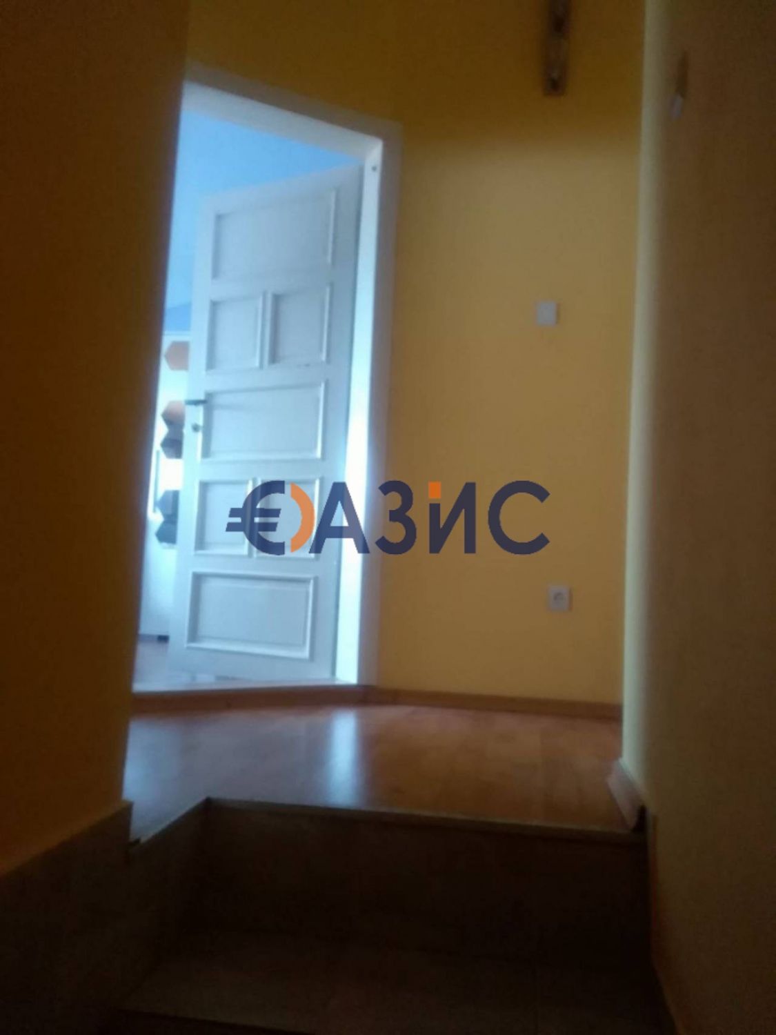 4-етажна къща с басейн в Чолакова Чешма, Кошарица, България, 936 кв м,