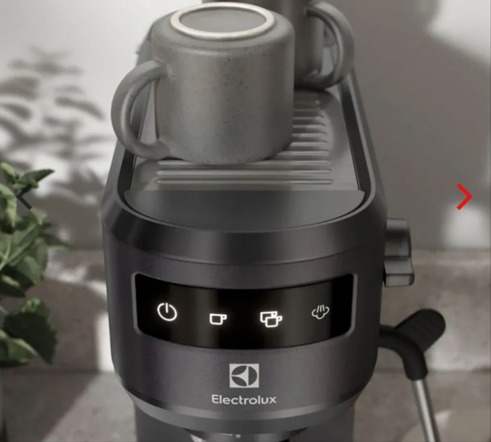 Еспресо кафемашина Electrolux