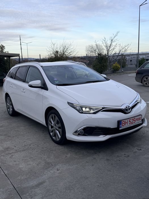 Toyota Auris 1.8 Hybrid Premium