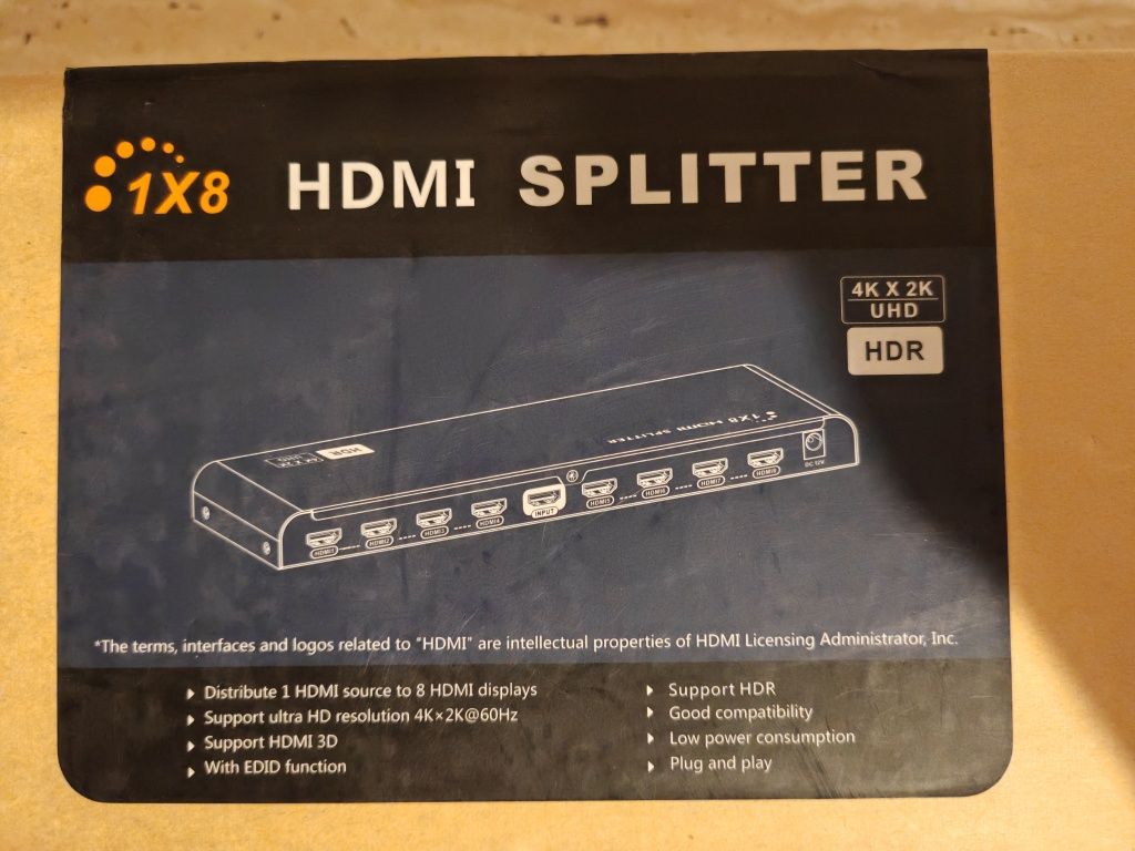 Vând HDMI spliter 4K cu 8 porturi out și 1 port in