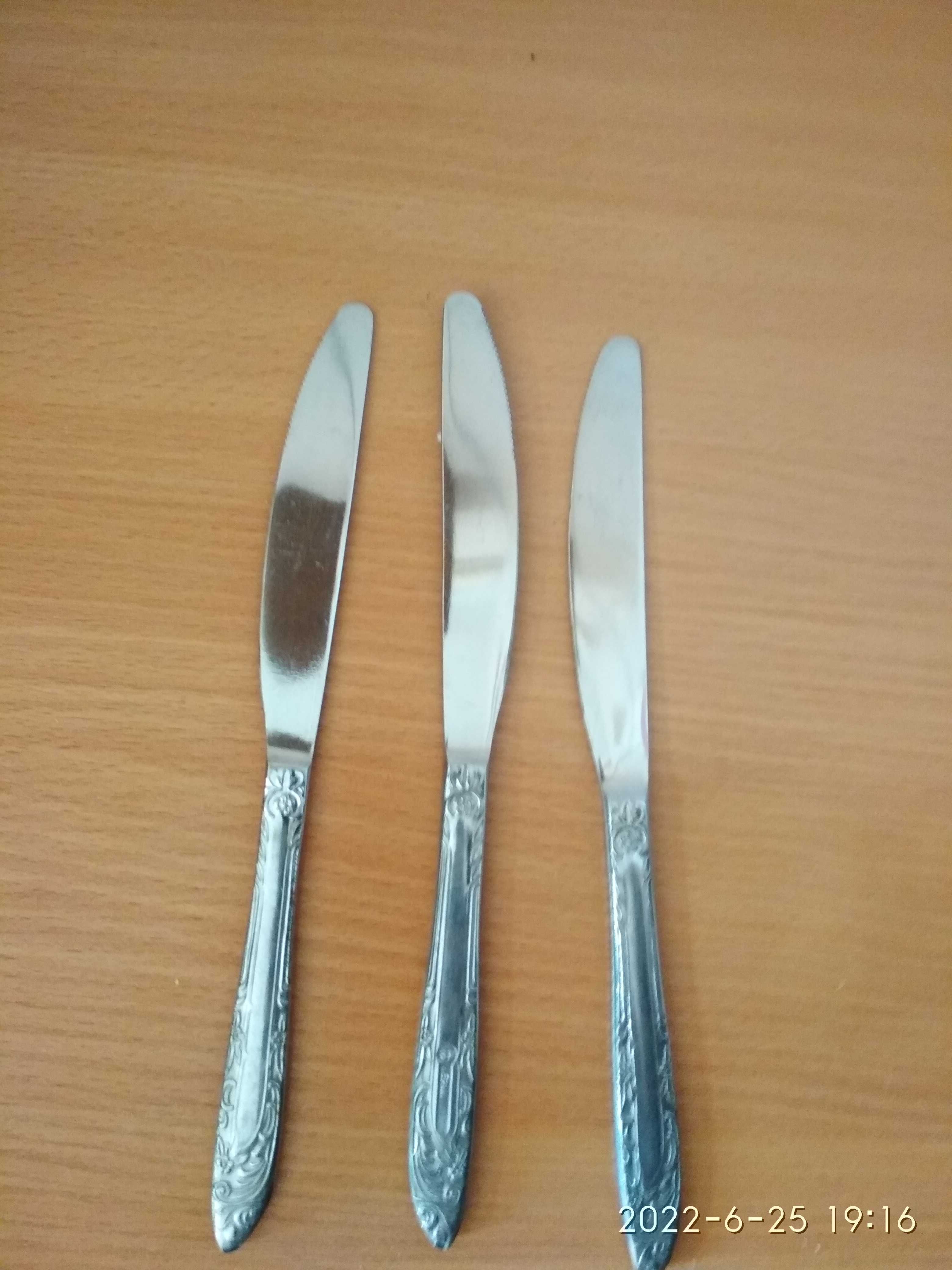 Мельхиоровые столовые ножи