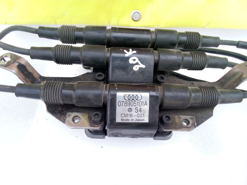 Катушка зажигания в оригинале на Ауди 2,6 - 2,8