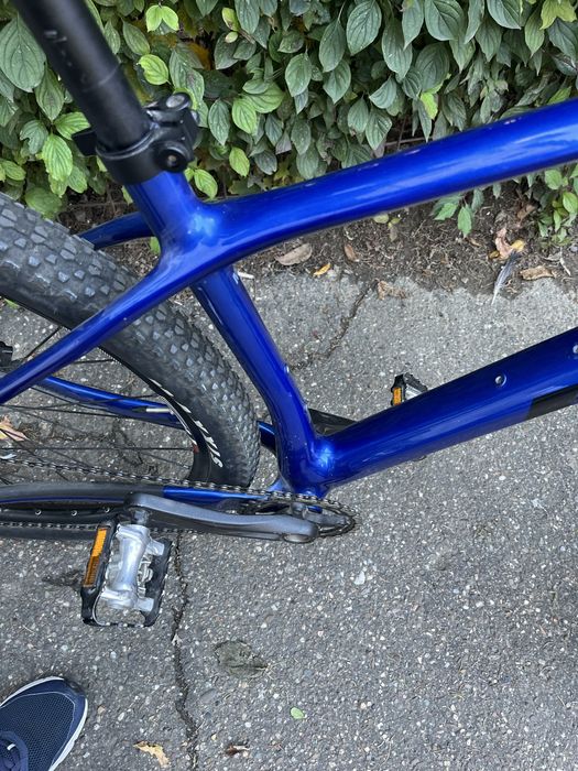 Vând bicicletă MTB 29’, carbon,