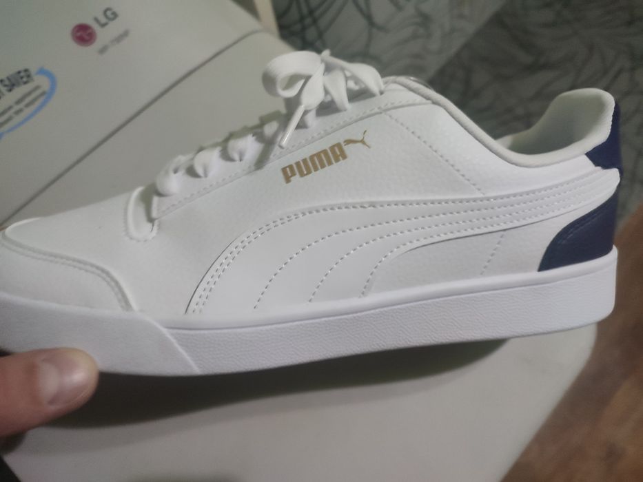 Продам кросовки новые