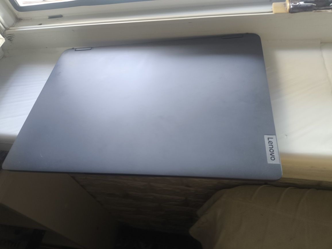 Продам ноутбук Lenovo flex 5