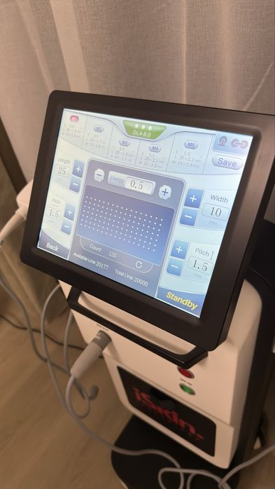 Aparat profesional HIFU 9D smass focus + Liposonix