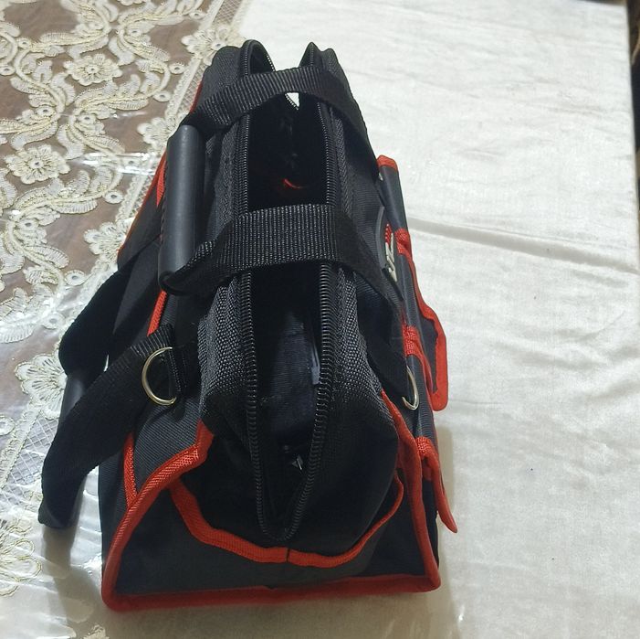 Instrument sumka sotiladi