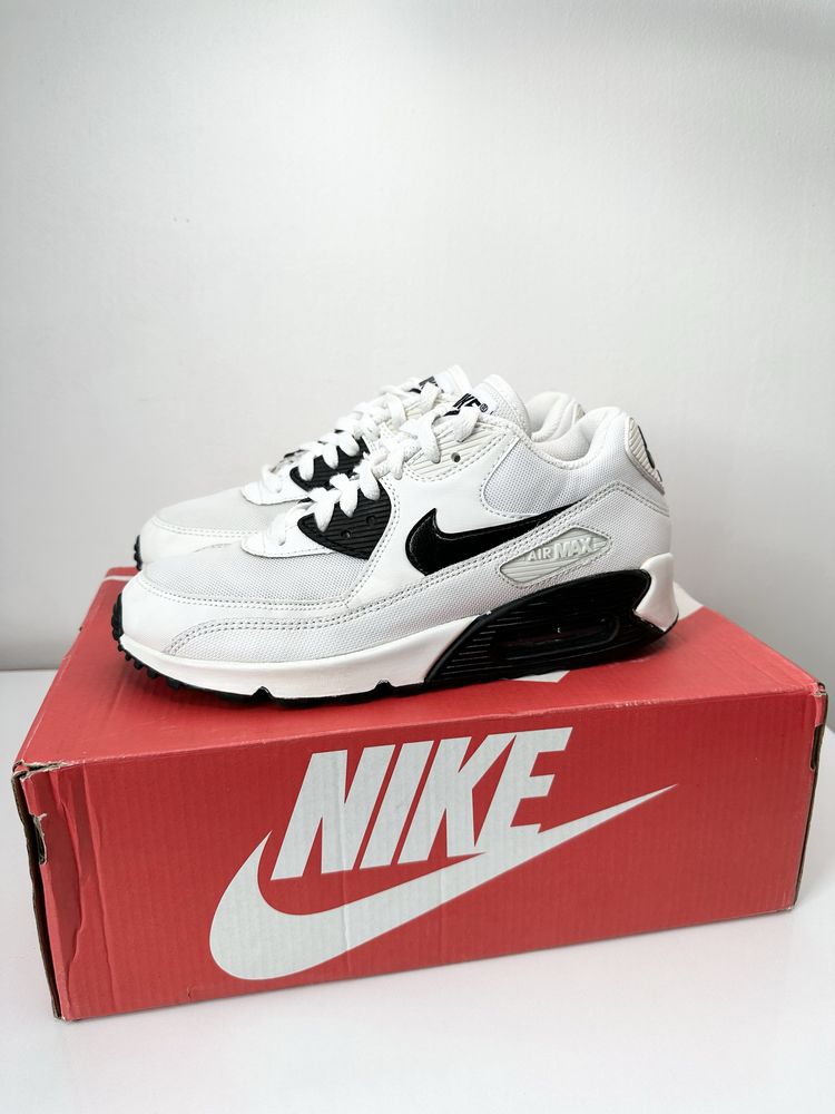 Nike Air Max 90 ( 38) Маратонки