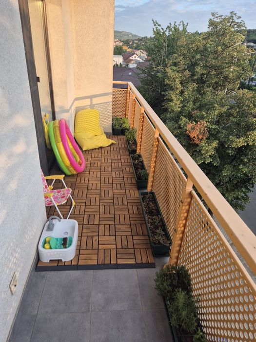 Vând apartament Bucium Bellaria