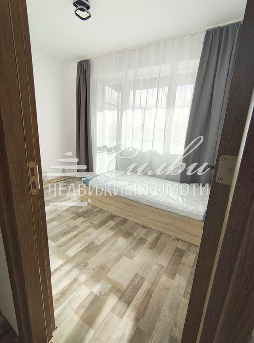 Двустаен ПРЕУСТРОЕН в ТРИСТАЕН апартамент след ОСНОВЕН ремонт - кв. Т