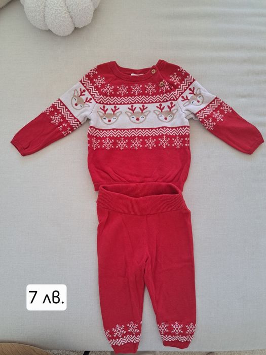 Коледни бебешки дрешки