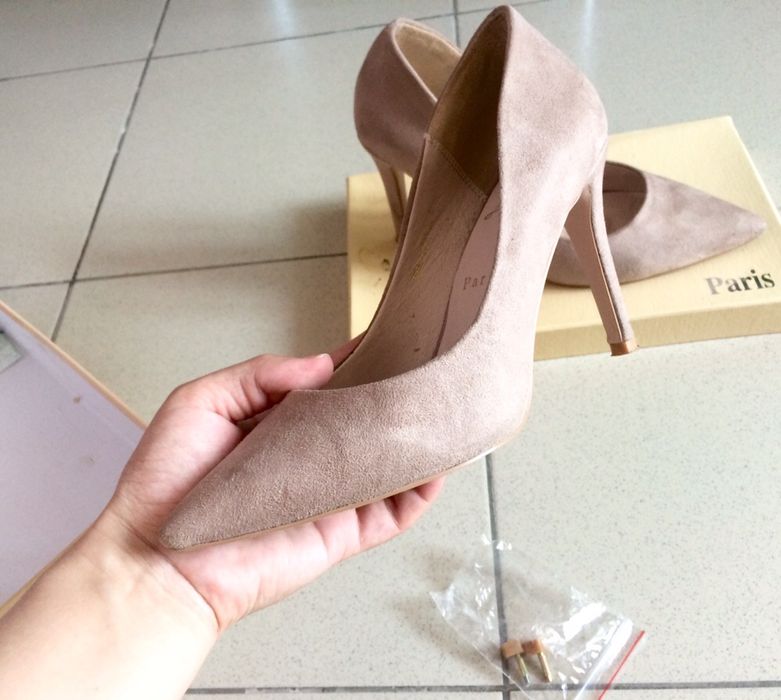 Туфли кроссовки босоножки