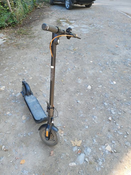 Тротинетката Ninebot