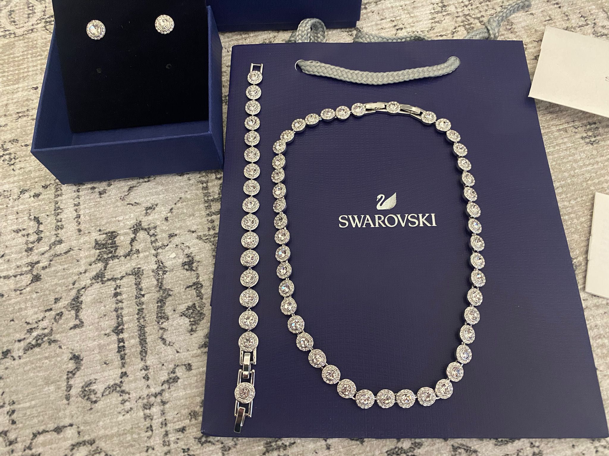 Set Swarovski Angelic (colier, brățara și cercei)