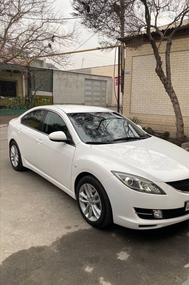 Sotiladi Mazda 6