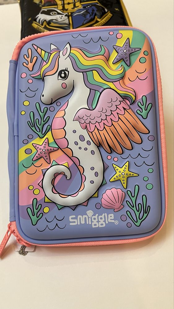 Детские пеналы от Smiggle