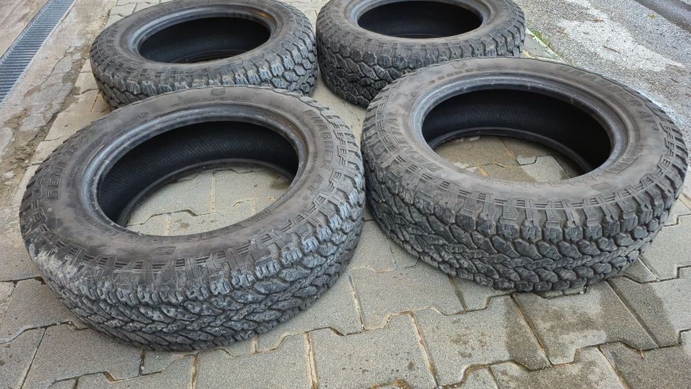 General GRABBER AT3 M+S  215/65R16 All Terrain